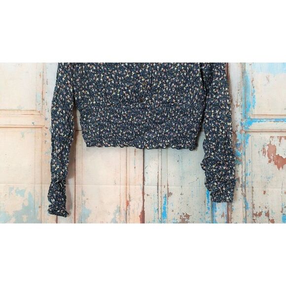 Gypsies & Moondust Womens Large Floral Crop Top Smocked Green Blouse Long Sleeve - Picture 3 of 10